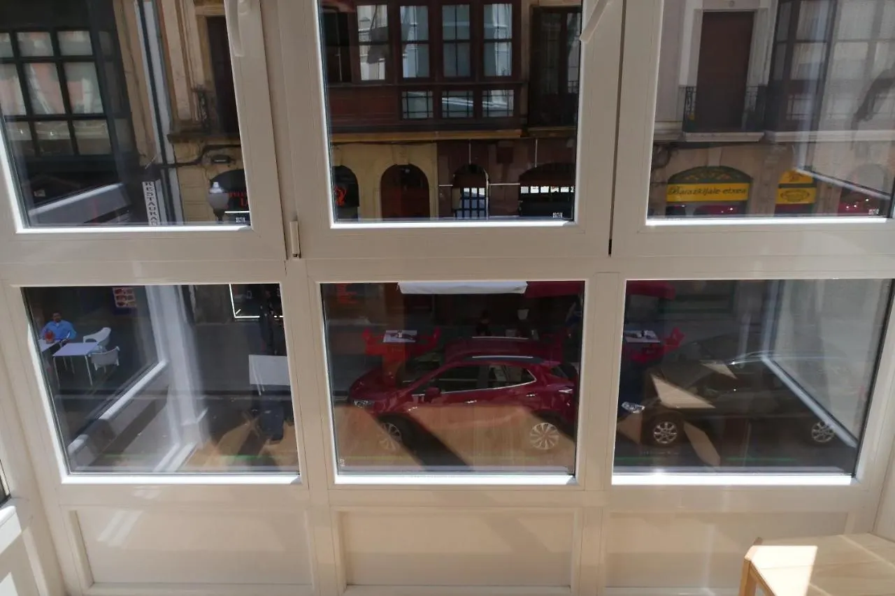 Guitar Hostel Bilbao 0*,  Spain